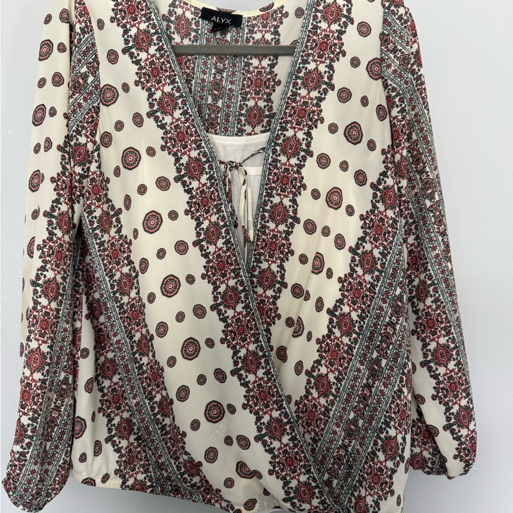 ALYX Women's Floral Wrap Top - Cream and Red